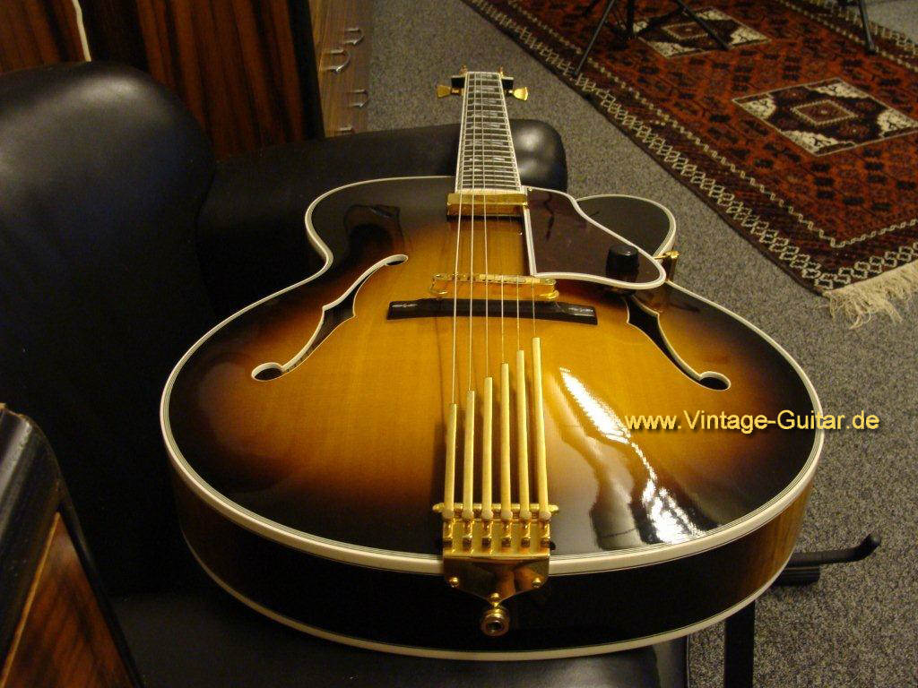 Gibson Le Grand 3.jpg